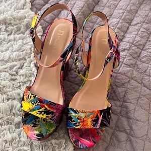 Nicole Miller Valerie Multicolored Floral Wedge
In Original Box!